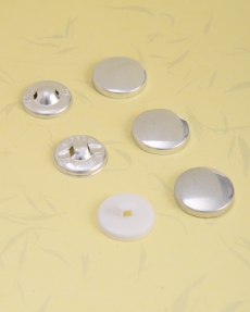 covered-mould-button